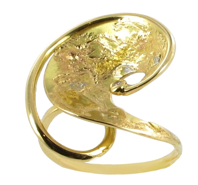 Bague « Petit tourbillon » en or jaune, or blanc et diamant, 1260€, Karen Gay